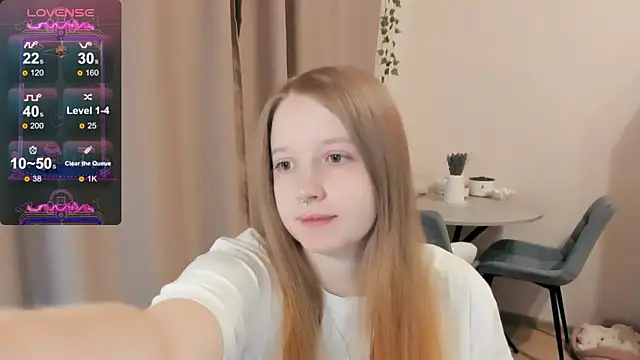 Snapshot of Alyaley chatting on 10/02/25, 06:59 Alyaley online show from 10/02/25, 06:59