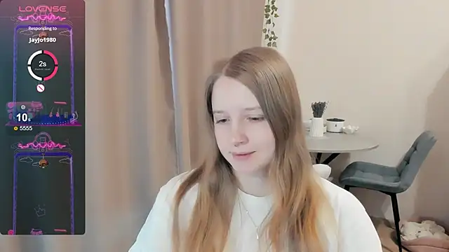 Snapshot of Alyaley chatting on 10/09/25, 12:03 Alyaley online show from 10/09/25, 12:03