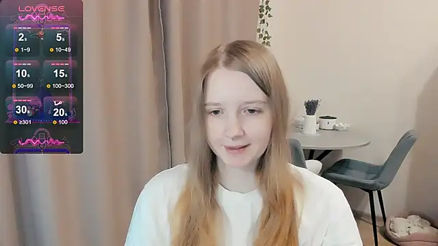 Snapshot of Alyaley chatting on 10/11/25, 06:56 Alyaley online show from 10/11/25, 06:56