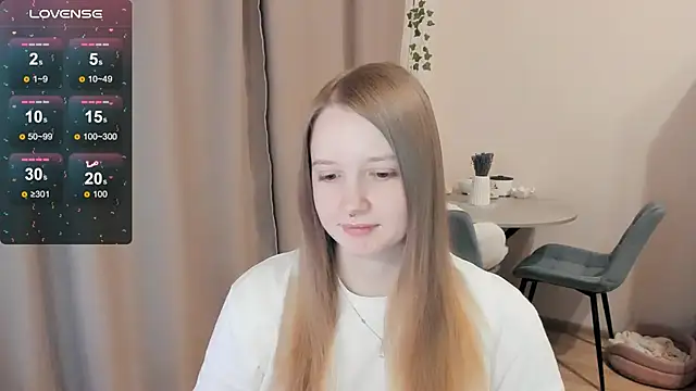 Snapshot of Alyaley chatting on 11/15/25, 05:09 Alyaley online show from 11/15/25, 05:09