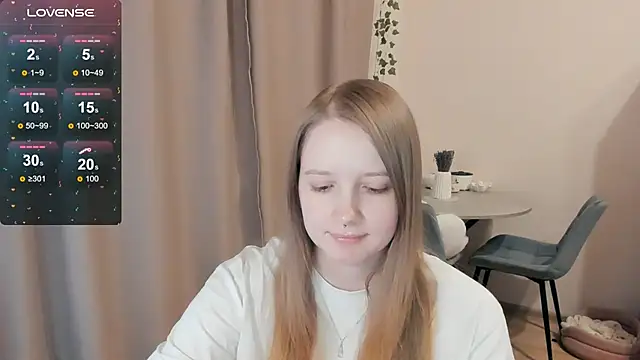 Snapshot of Alyaley chatting on 11/16/25, 05:13 Alyaley online show from 11/16/25, 05:13