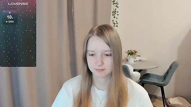 Snapshot of Alyaley chatting on 12/02/25, 08:30 Alyaley online show from 12/02/25, 08:30