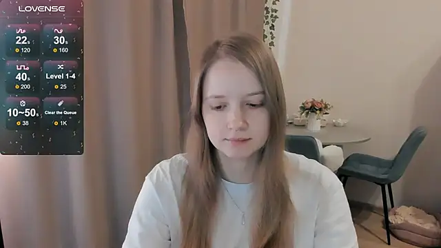 Snapshot of Alyaley chatting on 05/07/26, 01:05 Alyaley online show from 05/07/26, 01:05