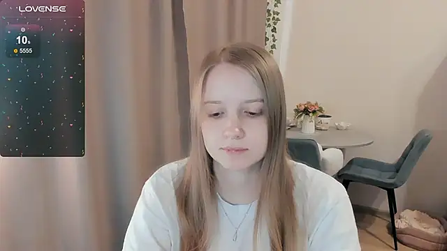 Snapshot of Alyaley chatting on 05/26/26, 12:34 Alyaley online show from 05/26/26, 12:34