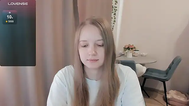 Snapshot of Alyaley chatting on 06/06/26, 07:57 Alyaley online show from 06/06/26, 07:57