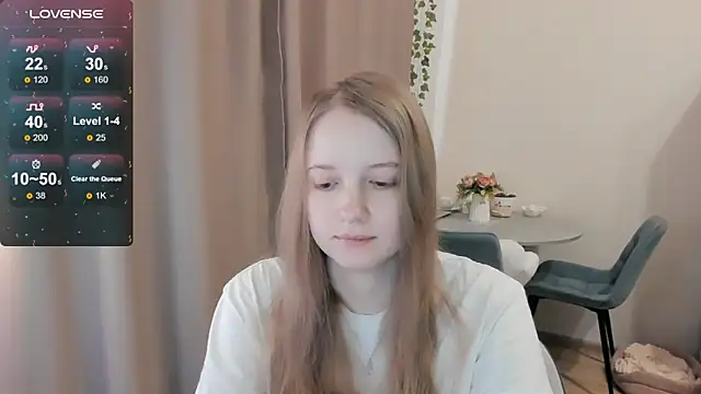 Snapshot of Alyaley chatting on 06/09/26, 12:17 Alyaley online show from 06/09/26, 12:17