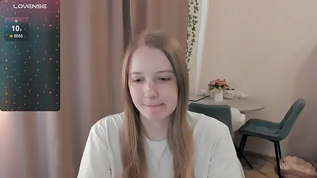 Snapshot of Alyaley chatting on 06/11/26, 07:50 Alyaley online show from 06/11/26, 07:50