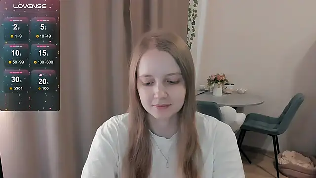 Snapshot of Alyaley chatting on 06/12/26, 12:04 Alyaley online show from 06/12/26, 12:04
