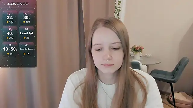 Snapshot of Alyaley chatting on 06/21/26, 11:46 Alyaley online show from 06/21/26, 11:46