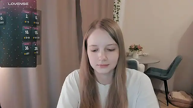Snapshot of Alyaley chatting on 06/24/26, 03:11 Alyaley online show from 06/24/26, 03:11