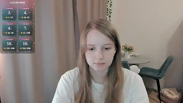 Snapshot of Alyaley chatting on 07/07/26, 03:38 Alyaley online show from 07/07/26, 03:38