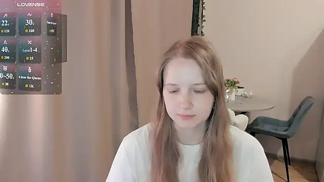 Snapshot of Alyaley chatting on 07/15/26, 07:41 Alyaley online show from 07/15/26, 07:41
