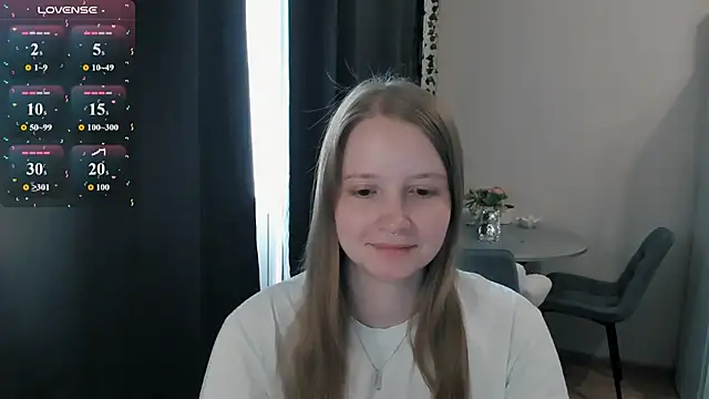 Snapshot of Alyaley chatting on 07/31/26, 05:40 Alyaley online show from 07/31/26, 05:40