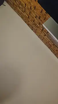 Astoria Moon online show from 11/04/25, 07:35