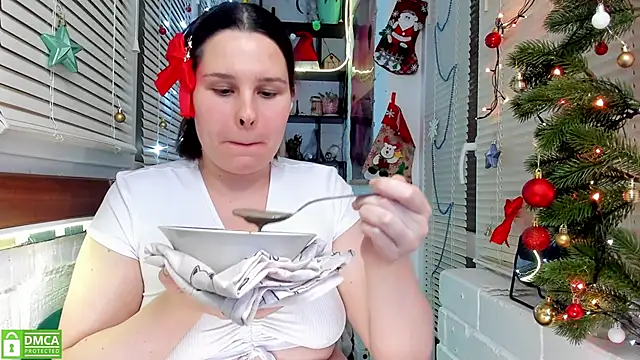 Snapshot of Candys_booty chatting on 12/24/24, 12:55 Candys booty online show from 12/24/24, 12:55