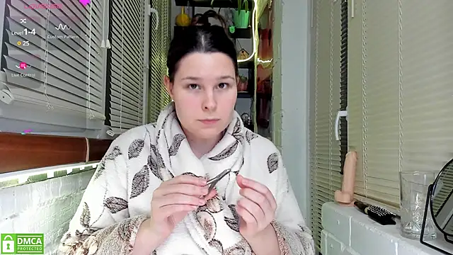 Snapshot of Candys_booty chatting on 12/26/24, 03:38 Candys booty online show from 12/26/24, 03:38