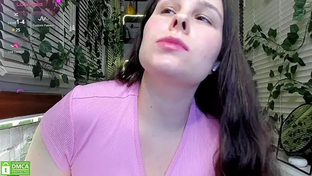 Snapshot of Candys_booty chatting on 03/10/25, 01:45 Candys booty online show from 03/10/25, 01:45