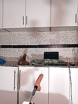 Bella045 online show from 09/27/25, 02:55