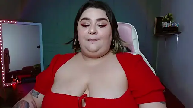 tiffany laurens online show from 12/21/24, 03:03