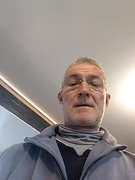 60philippe online show from 12/02/25, 01:39