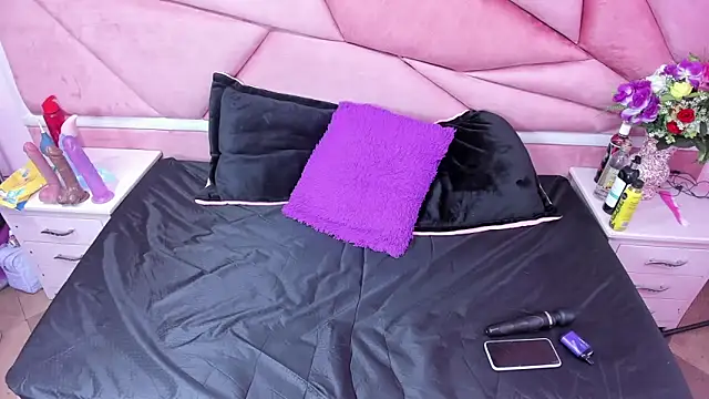 LilithCooperr  online show from 12/26/24, 08:21