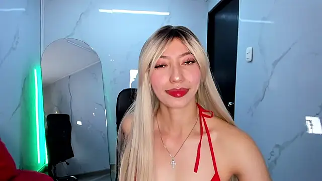 LilithCooperr  online show from 09/24/25, 10:13