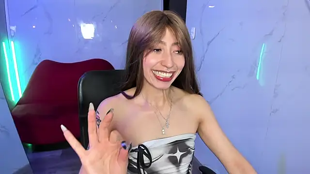 LilithCooperr  online show from 06/10/26, 08:24