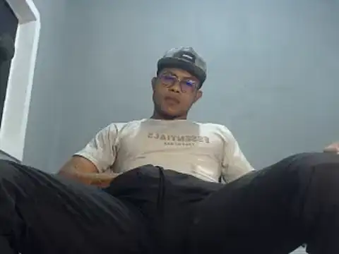 grandominantex1 online show from 12/23/24, 05:17