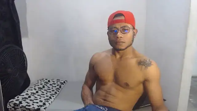 grandominantex1 online show from 12/14/25, 10:58