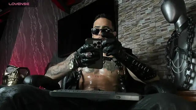Seth Owner online show from 04/25/26, 02:03