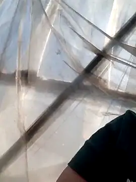 Snapshot of EmmaSquirt chatting on 03/06/25, 10:20 EmmaSquirt online show from 03/06/25, 10:20