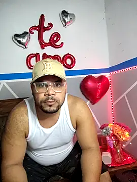 Snapshot of Evert_hairyboy chatting on 02/07/26, 08:34 Evert hairyboy online show from 02/07/26, 08:34
