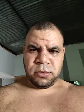 Snapshot of Evert_hairyboy chatting on 05/30/26, 08:17 Evert hairyboy online show from 05/30/26, 08:17