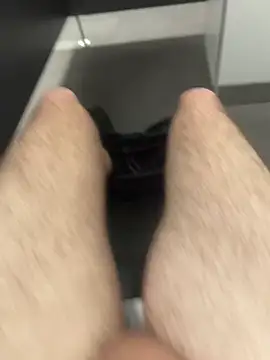 Snapshot of Drummer112 chatting on 09/22/25, 09:33 Drummer112 online show from 09/22/25, 09:33