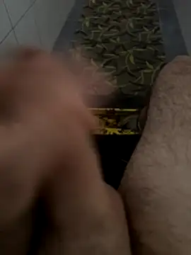 Snapshot of Drummer112 chatting on 12/20/25, 03:19 Drummer112 online show from 12/20/25, 03:19