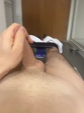 Snapshot of Drummer112 chatting on 02/14/26, 10:45 Drummer112 online show from 02/14/26, 10:45