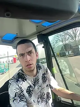 Snapshot of Drummer112 chatting on 03/10/26, 11:59 Drummer112 online show from 03/10/26, 11:59