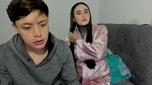 Snapshot of steban_and_kim chatting on 01/16/26, 12:25 steban and kim online show from 01/16/26, 12:25