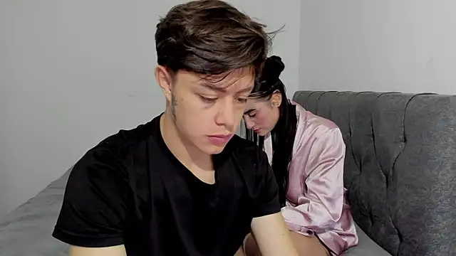 Snapshot of steban_and_kim chatting on 01/16/26, 11:20 steban and kim online show from 01/16/26, 11:20