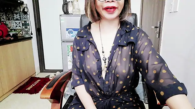 Miu-Le online show from 11/17/25, 11:49