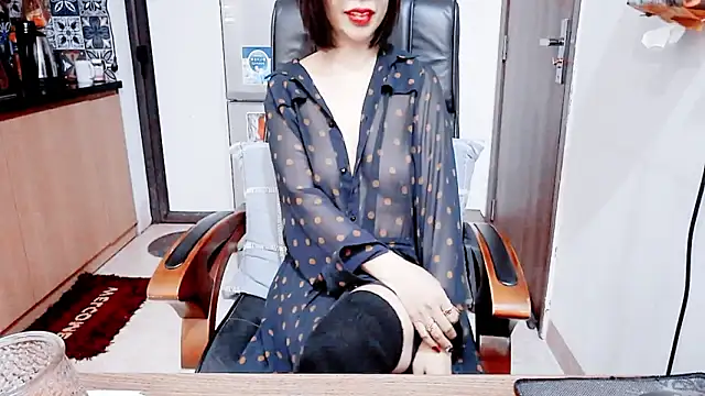 Miu-Le online show from 02/11/26, 10:15