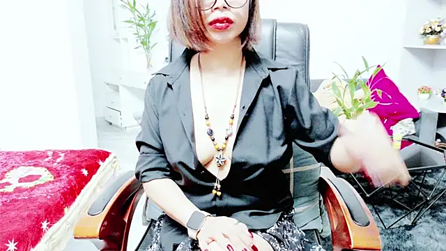 Miu-Le online show from 06/16/26, 08:11
