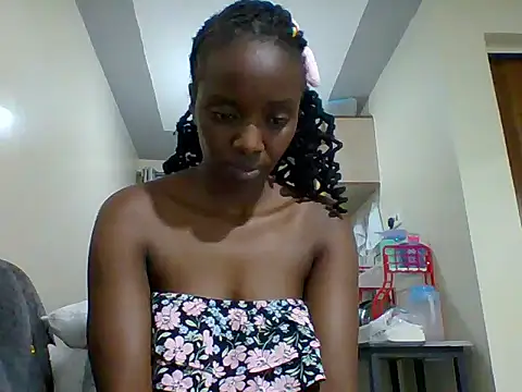 Snapshot of sexy_darleen23 chatting on 12/20/24, 05:29 sexy darleen23 online show from 12/20/24, 05:29
