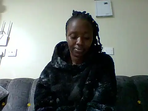 Snapshot of sexy_darleen23 chatting on 12/23/24, 06:27 sexy darleen23 online show from 12/23/24, 06:27