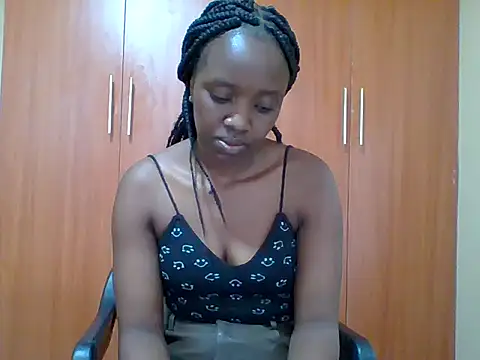 Snapshot of sexy_darleen23 chatting on 11/05/25, 09:42 sexy darleen23 online show from 11/05/25, 09:42