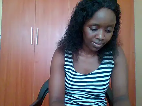 Snapshot of sexy_darleen23 chatting on 01/16/26, 09:24 sexy darleen23 online show from 01/16/26, 09:24