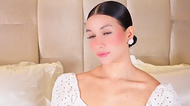 KiraKayleigh1 online show from 12/19/25, 12:28