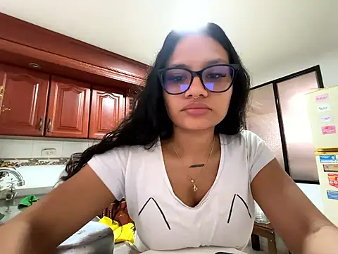 Riana Kean online show from 01/06/26, 05:27