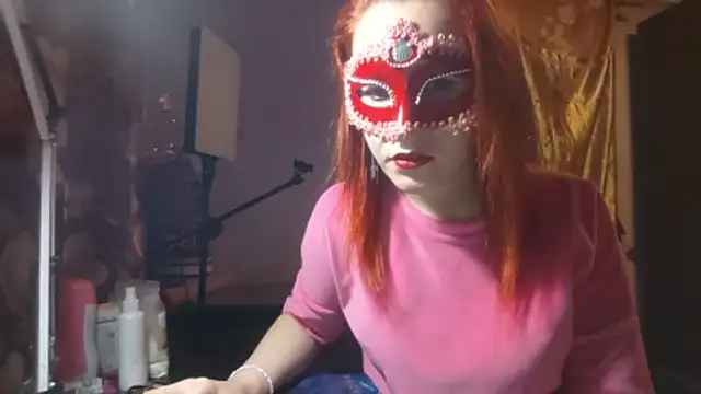  Kitti  online show from 11/16/25, 05:29