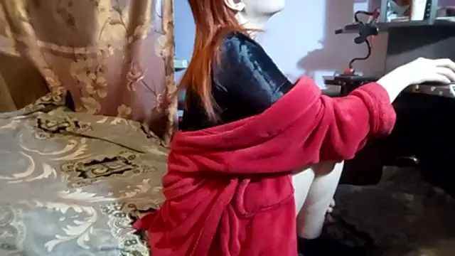 Snapshot of _Kitti_ chatting on 01/06/26, 05:44 Kitti online show from 01/06/26, 05:44